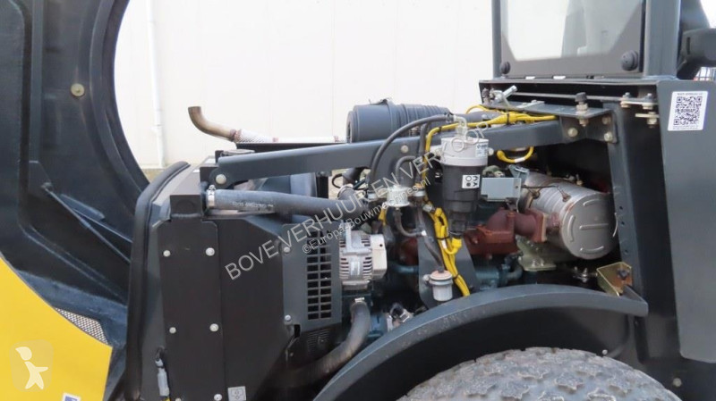 Compactador Bomag BW124 DH-5