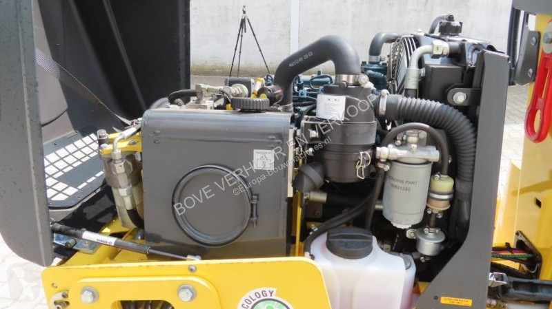 Compactador Bomag BW80 AD5