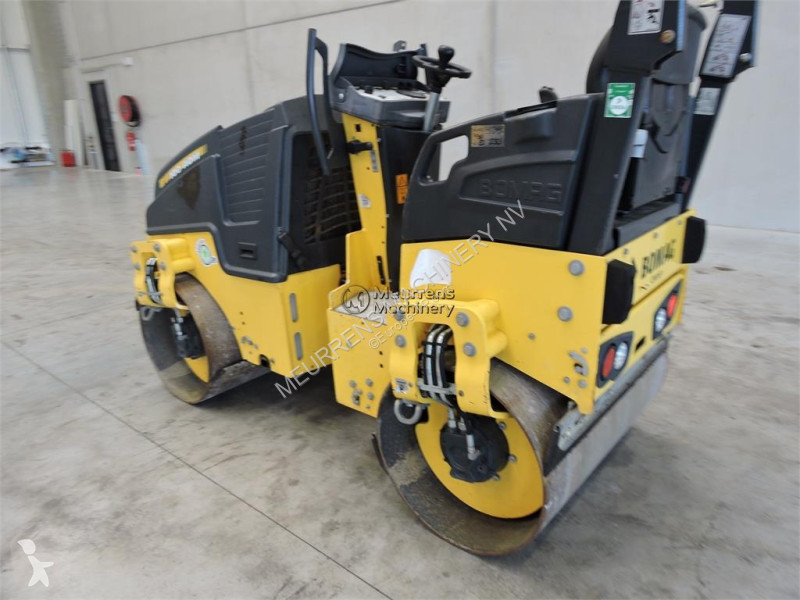 مدحلة Bomag