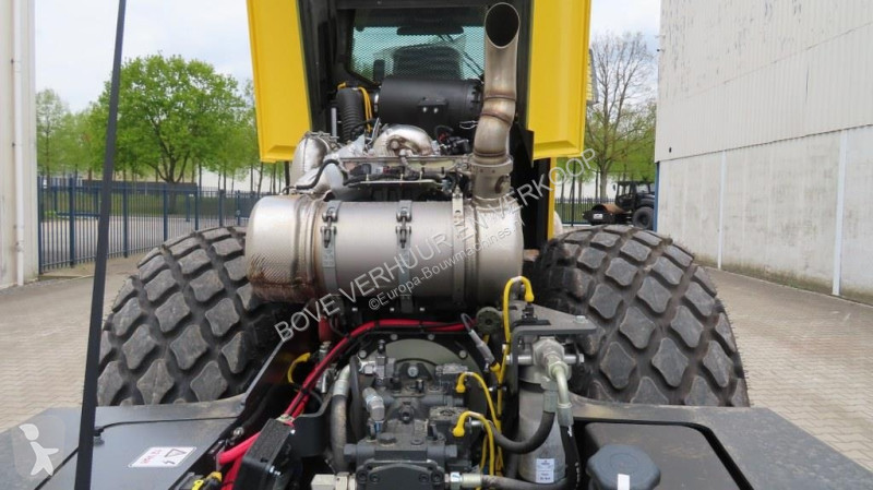 Compactador Bomag BW213 D-5 PL