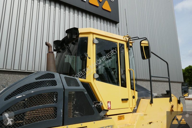 Дорожный каток Bomag