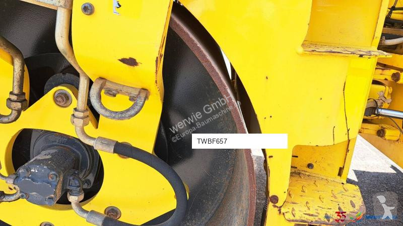 مدحلة Bomag AD5