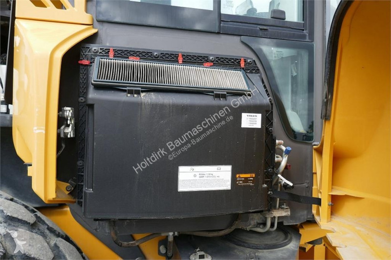 Jordstamper Volvo SD 115 B