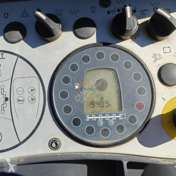 مدحلة Bomag BW100 ADM5