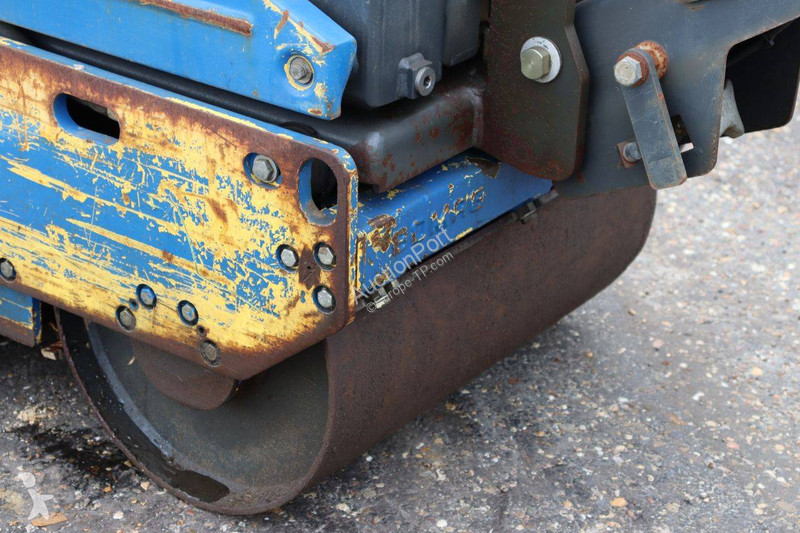 مدحلة Bomag BW 65H