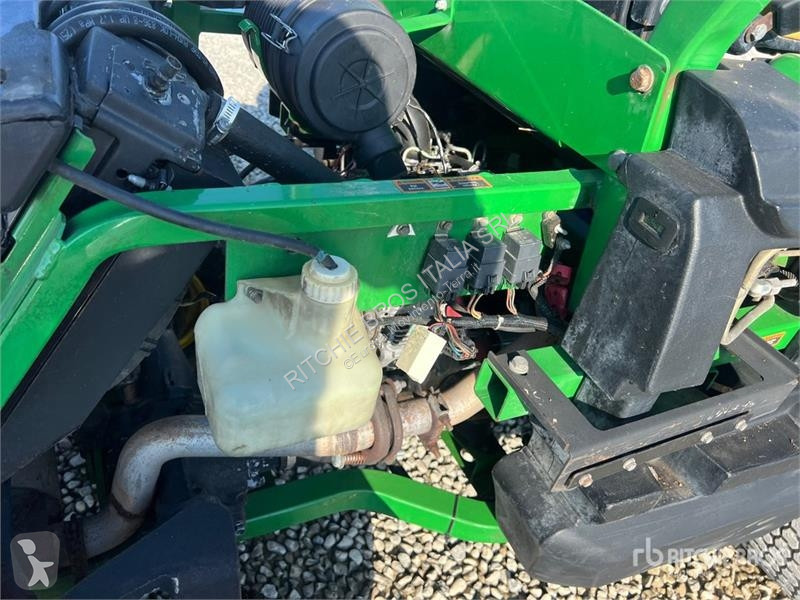 Compactador  1435 Mower Tractor