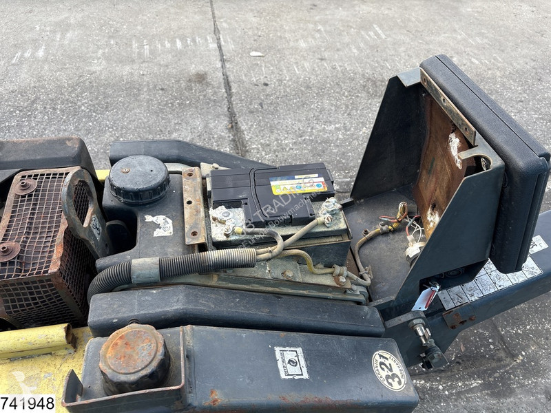 Compacteur Bomag BW 65 h-de 5.3 kW