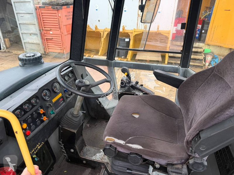 Compacteur Dynapac CG 233