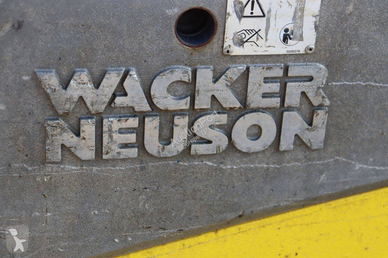 Валяк Neuson DPU5545He