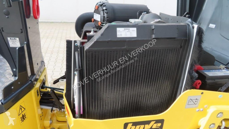 مدحلة Bomag AD-5
