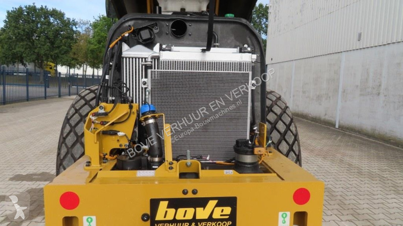 Валяк Caterpillar CS12