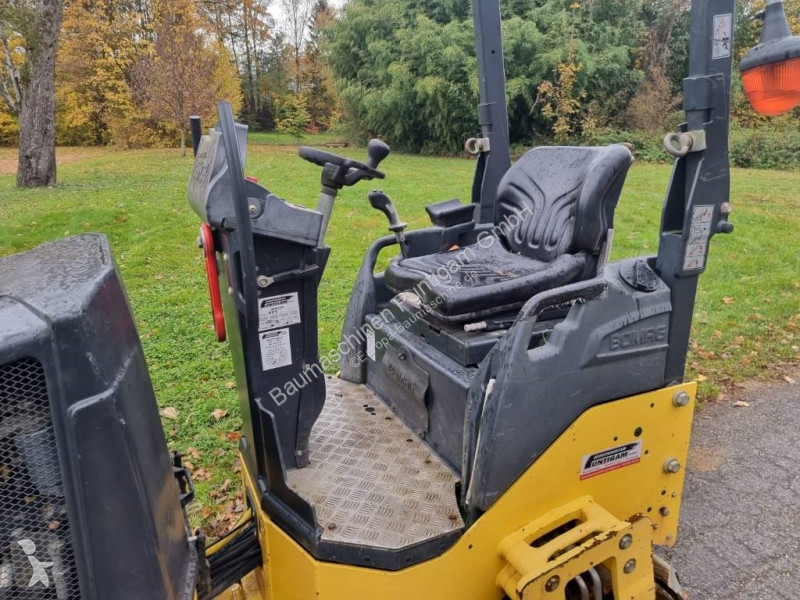 Zhutňovač Bomag AD5