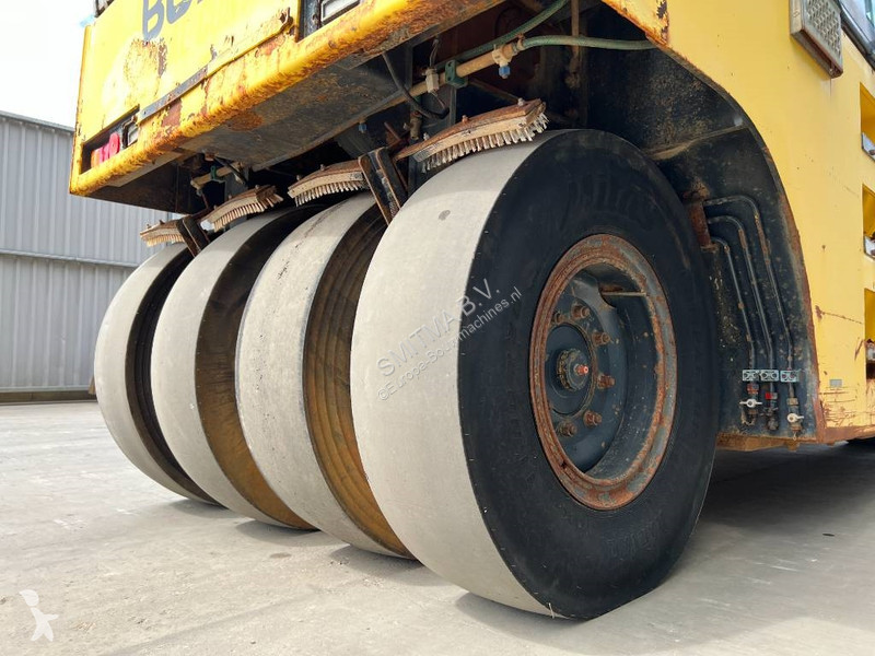 مدحلة Bomag