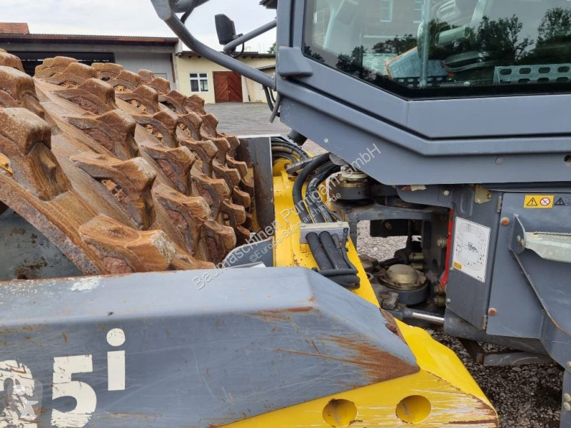 Compactor Hamm 25i VC