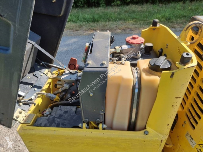 مدحلة Bomag