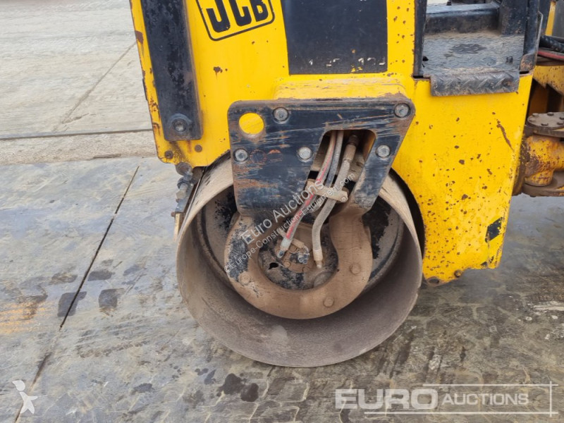 Compactor JCB VMT260
