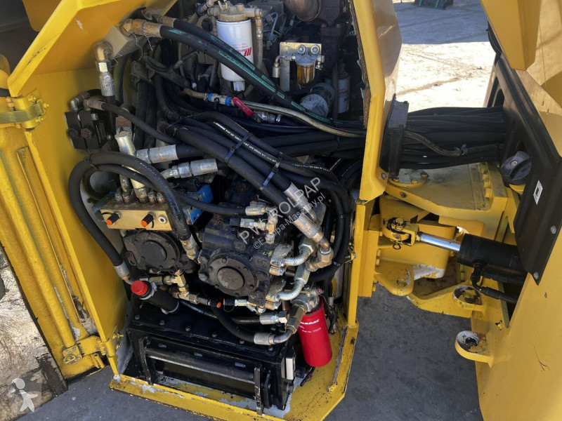 Zhutňovač Dynapac CC422 A/C