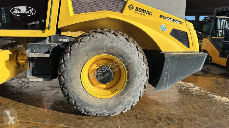 Jordstamper Bomag BW 216 DH-5