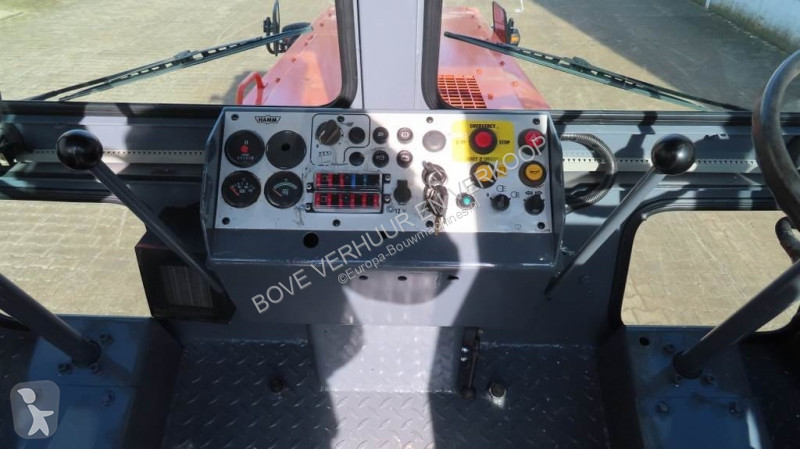 Compactador Hamm HW90B