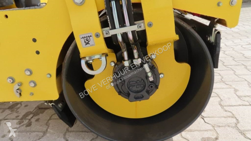 Compactador Bomag BW80 AD5