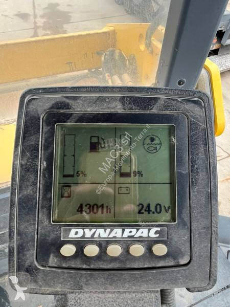 Zhutňovač Dynapac CC4200