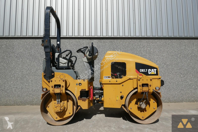 مدحلة Caterpillar CB2.7