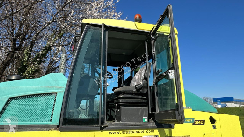 مدحلة Ammann ART 240