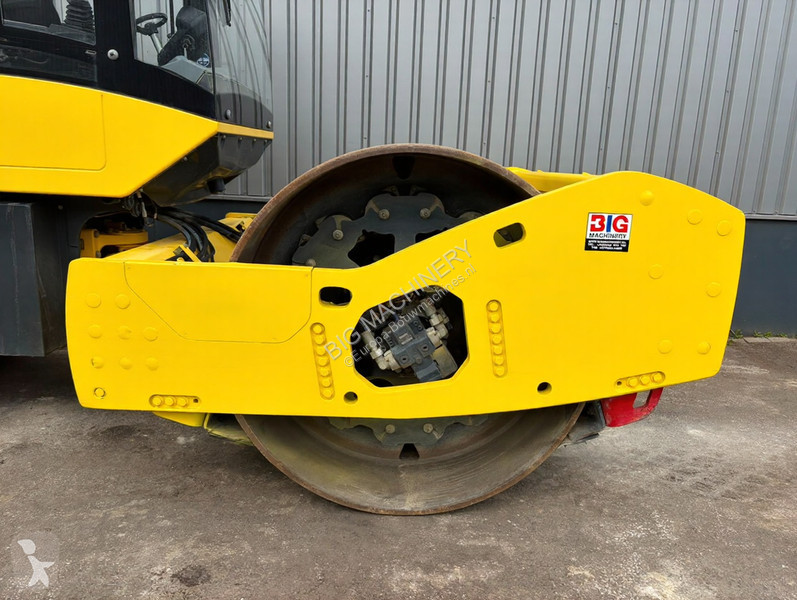 Zhutňovač Bomag BW219DH5