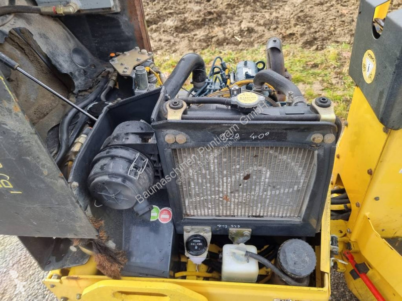 مدحلة Bomag AD2