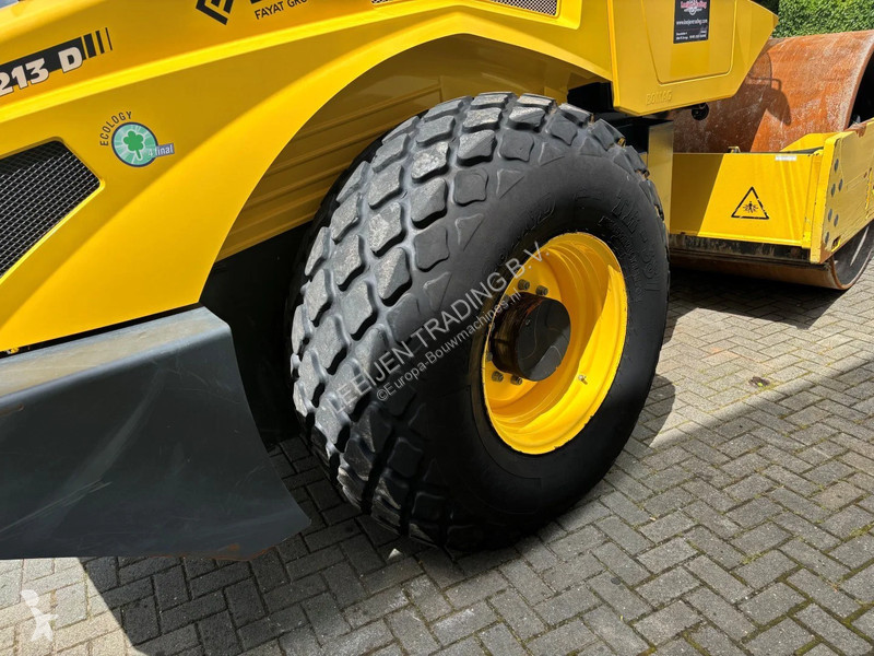 Jordstamper Bomag BW 213 D-5 Single drum...