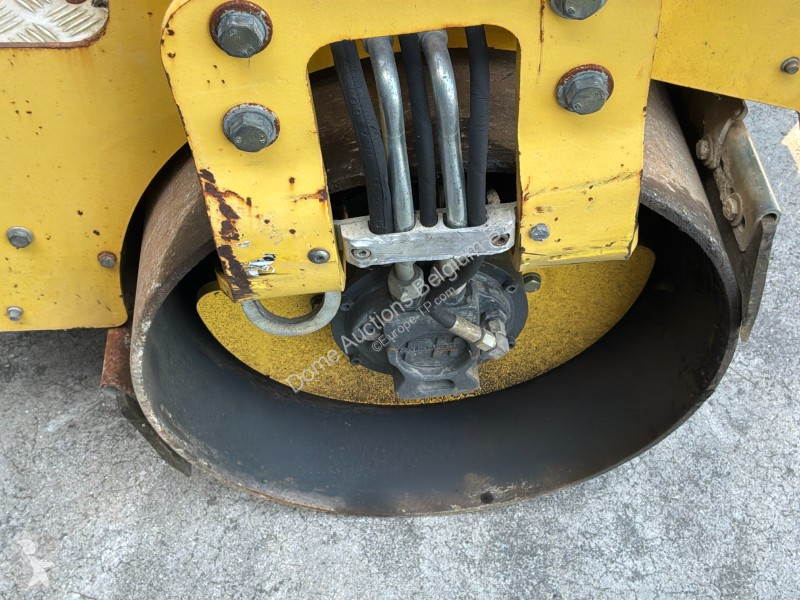 Compattatore Bomag BW100