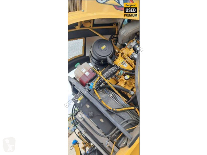 Compacteur Caterpillar