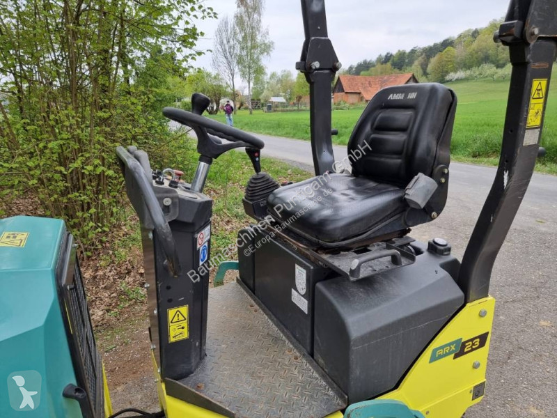 Дорожний коток Ammann ARX 23