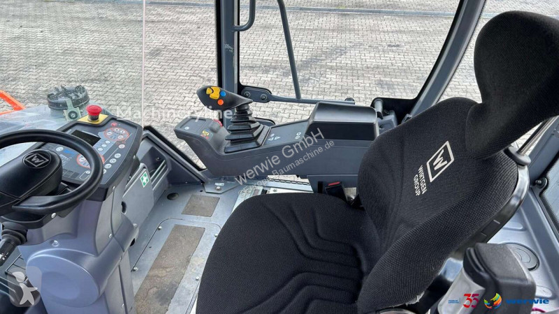 Compactador Hamm 120i