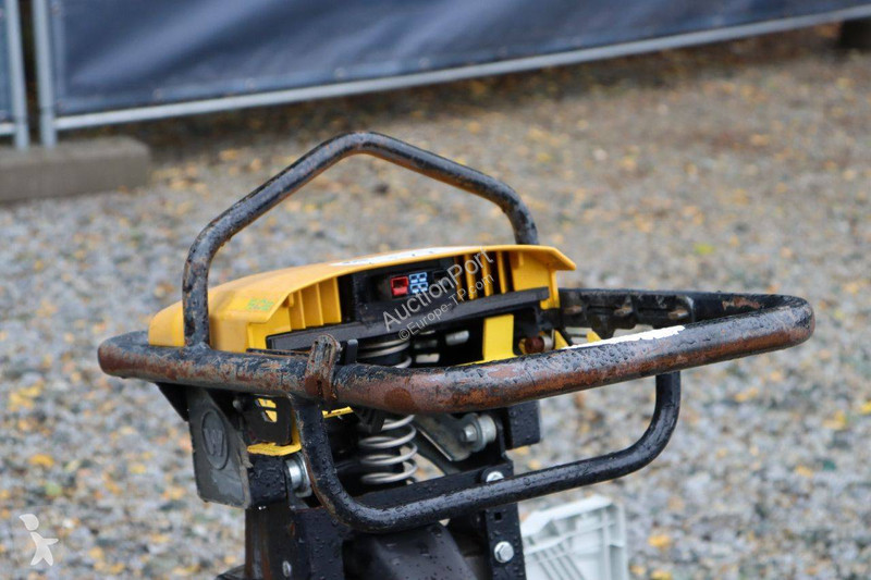 Compacteur Neuson Rammer AS50e