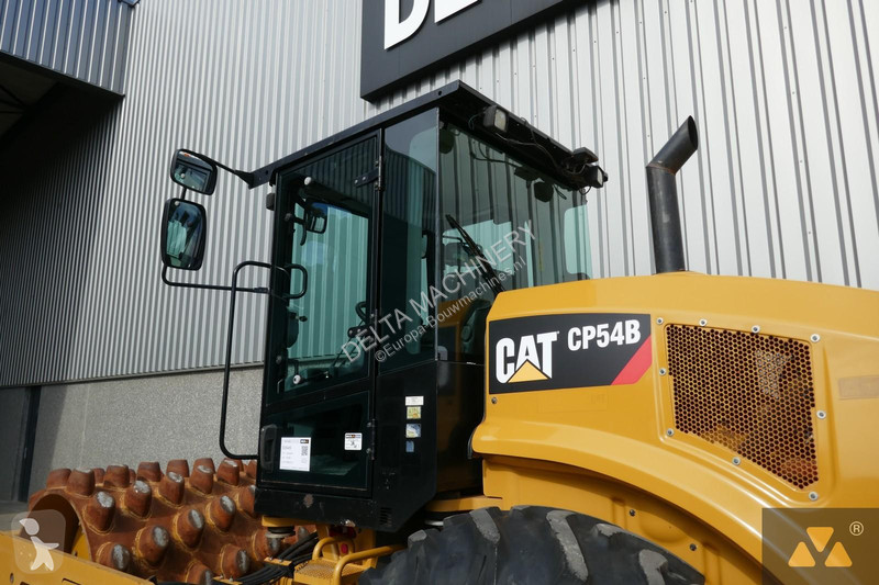 Compacteur Caterpillar