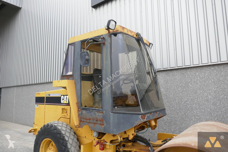 Compactador Caterpillar CS433C