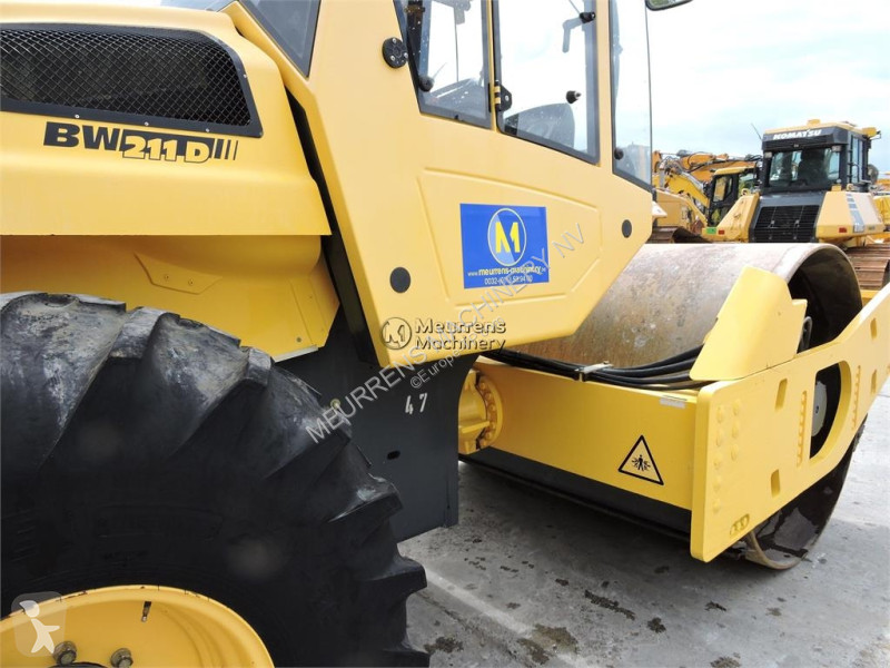 Compactor Bomag BW211D-4 GERMAN