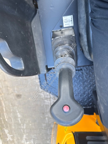 Compactador JCB VMT 430-130