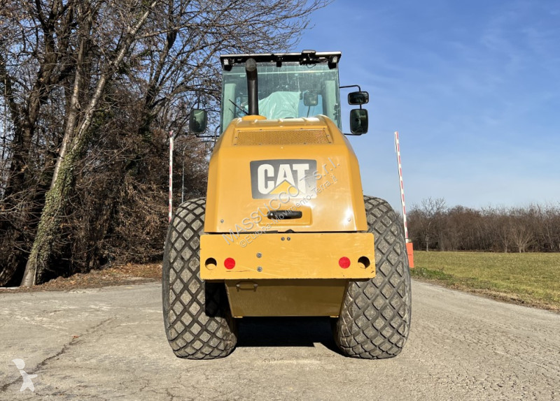 Zhutňovač Caterpillar