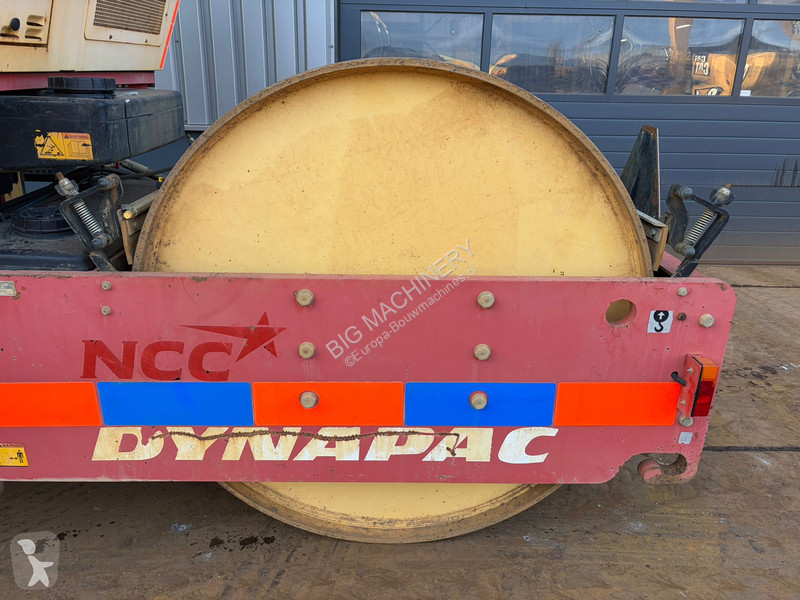Дорожный каток Dynapac