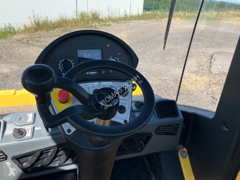Zhutňovač Bomag  BW 177 BVC-5  Stage V/Tier 4f