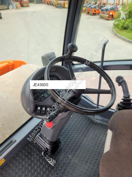 Zhutňovač Hamm H 13 i