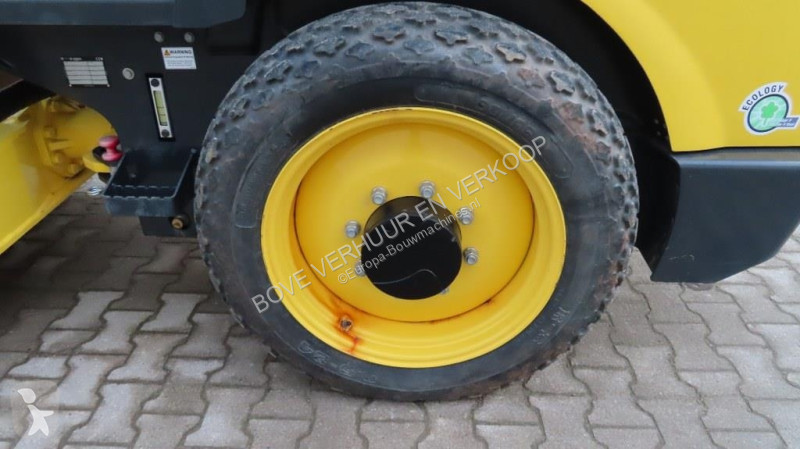 Compactador Bomag BW124 DH-5