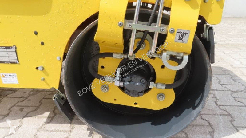 Compactador Bomag BW80 AD5