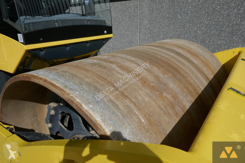 مدحلة Bomag