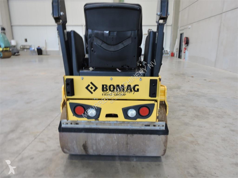 مدحلة Bomag