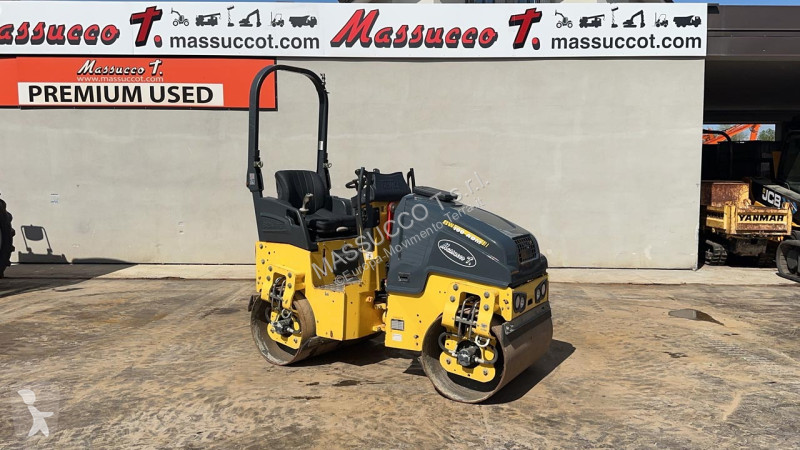 Jordstamper Bomag ADM5