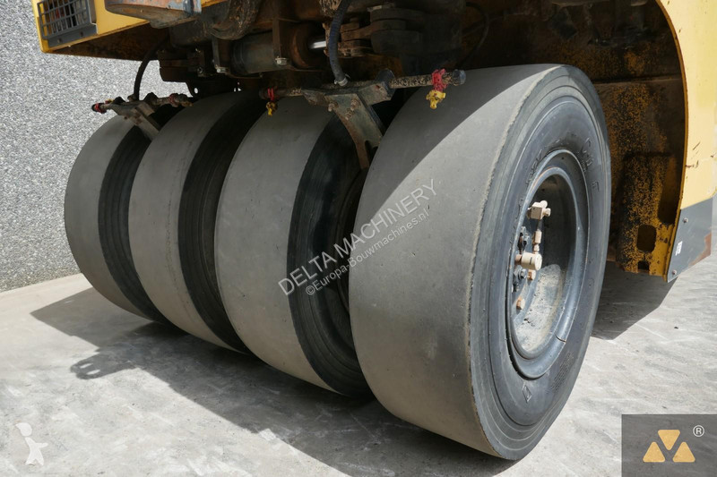 Дорожный каток Bomag