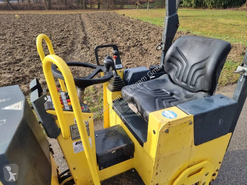 مدحلة Bomag AD2